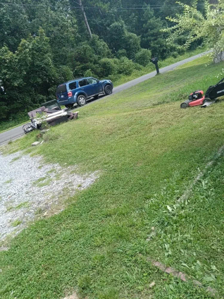 Reliable garden landscaping in Kings Mountain, NC by Simple Cuts Landscaping