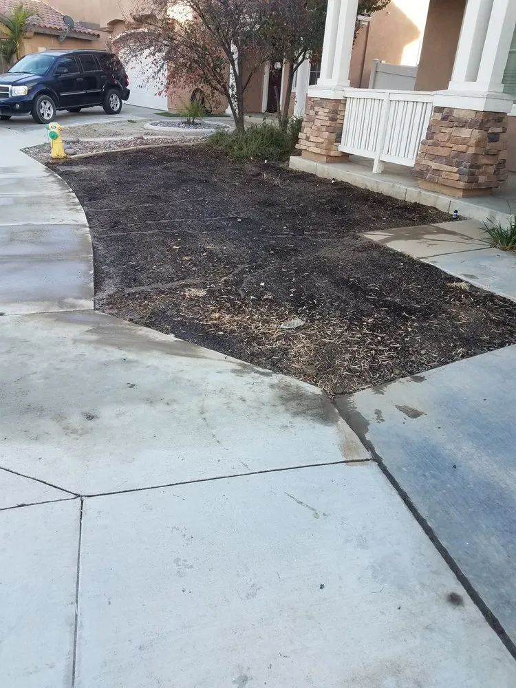 Reliable outdoor landscaping for beautiful yards in San Diego, CA by Simple-Gro Lawncare Services