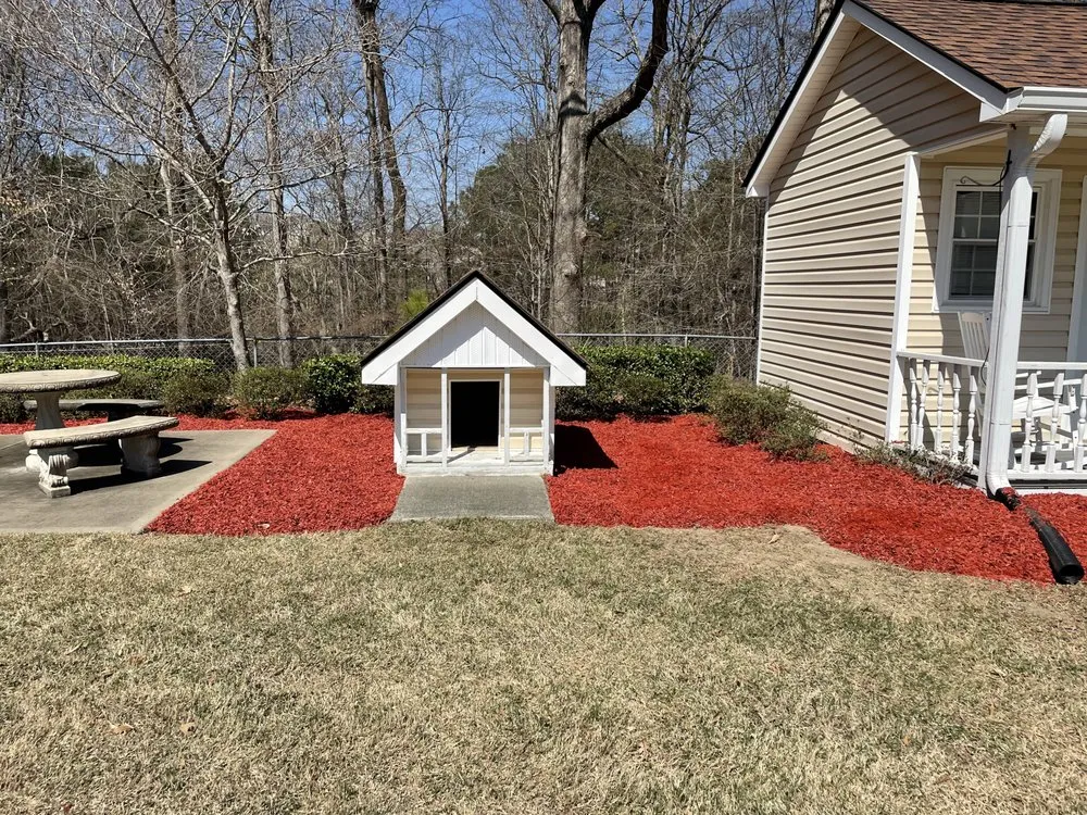 Top-rated residential landscaping for year-round maintenance in Garner, NC by Simple Landscaping