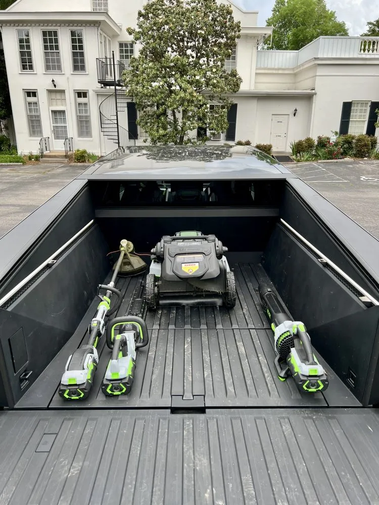 Local yard maintenance in Nashville, TN - Simple Lawn Care