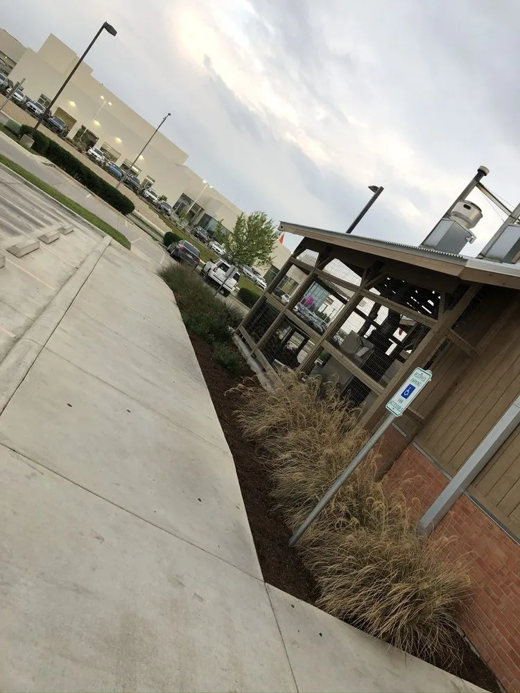 Local lawn mowing service in San Antonio, TX - Simple Lawn Care