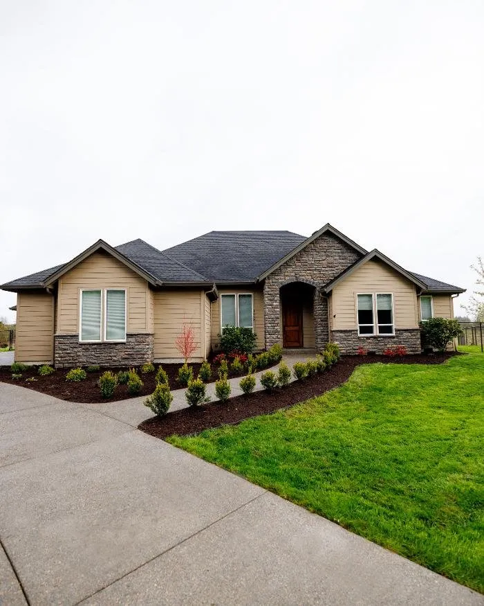 Affordable landscaping services in Vancouver, WA - Simple Lawns & Landscape Design