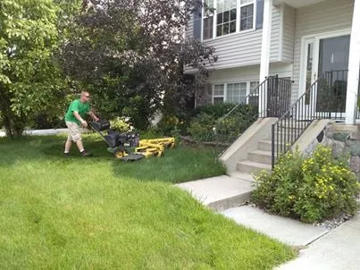 Local residential landscaping in Ypsilanti, MI by Simple Lawns