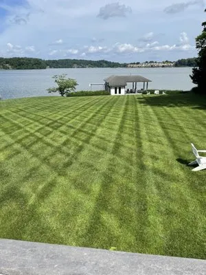 Simple Man Landscaping Logo