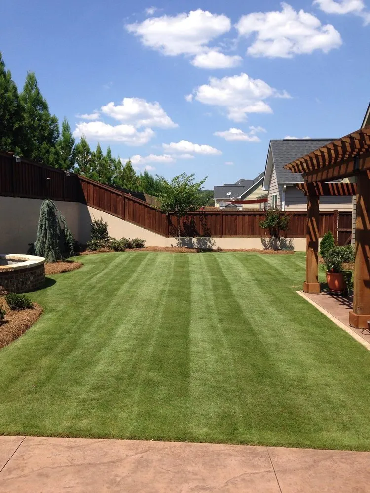 Reliable residential landscaping experts serving Kingston, GA - Simple Mans Lawn Care