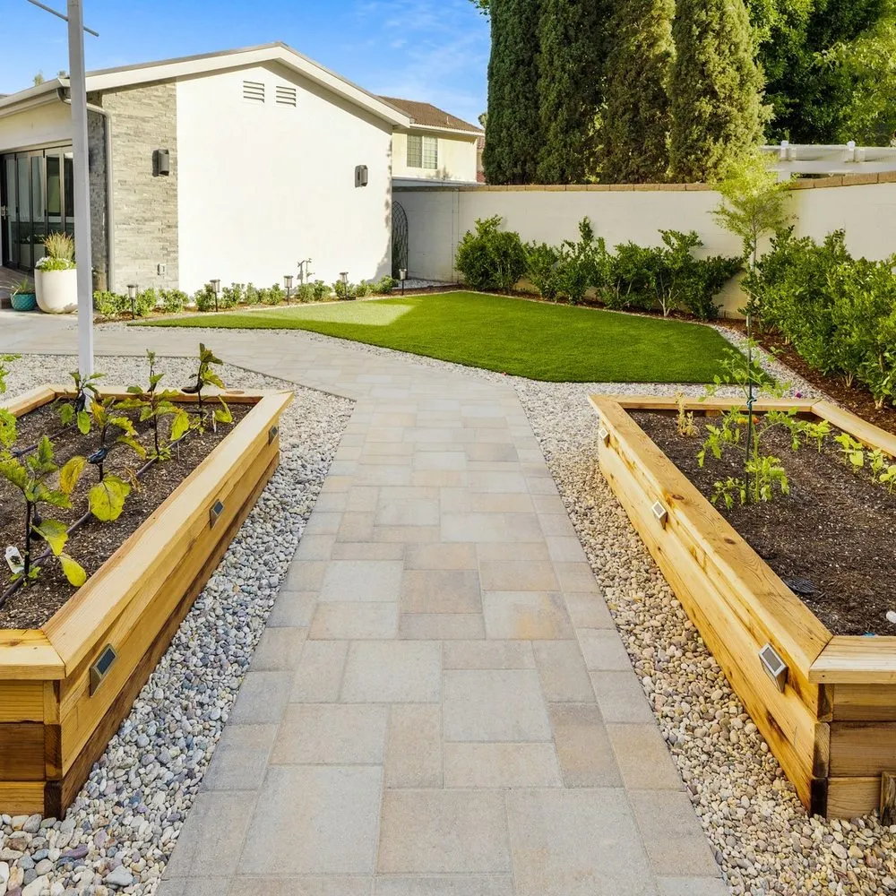 Reliable yard cleanup service in Irvine, CA - Simple Outdoor Living
