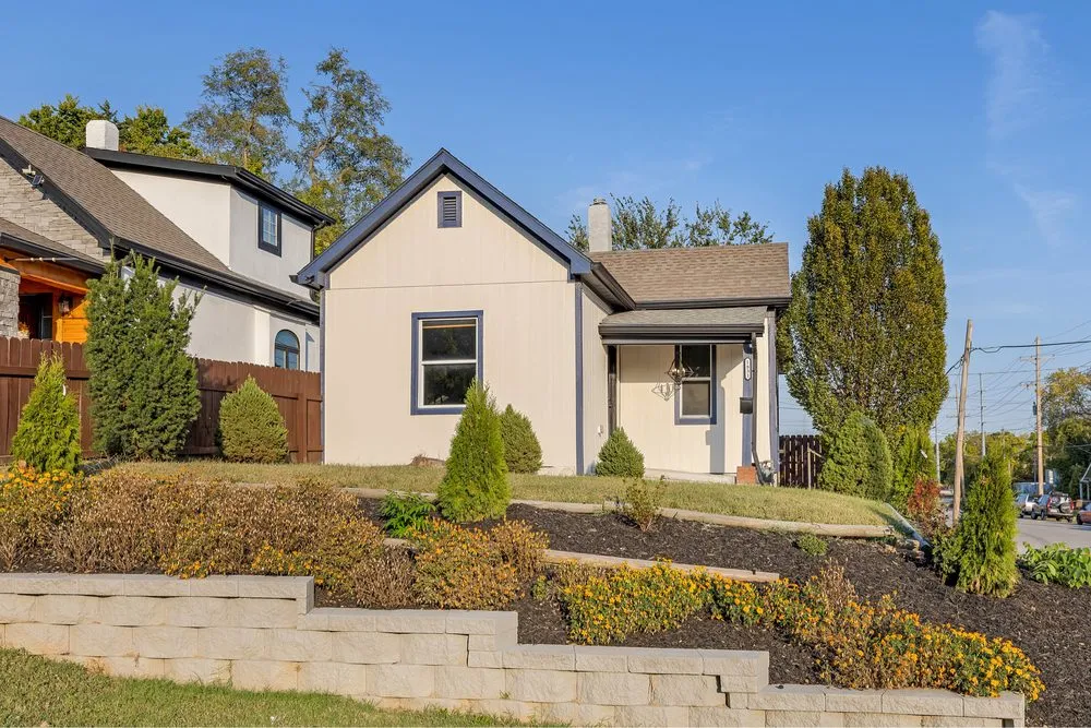 Trusted garden landscaping in Blue Springs, MO - Simple Project KC