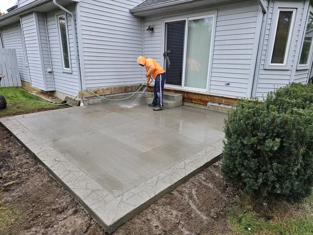Top-rated yard maintenance experts serving Holland, OH - Simple Solution Concrete