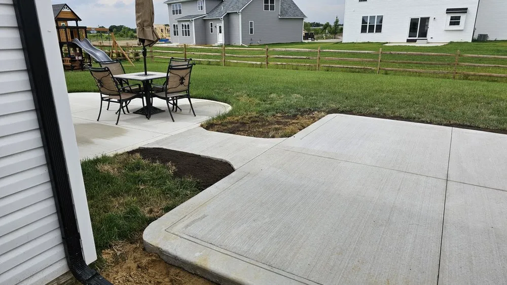 Top-rated lawn care service in Holland, OH by Simple Solution Concrete