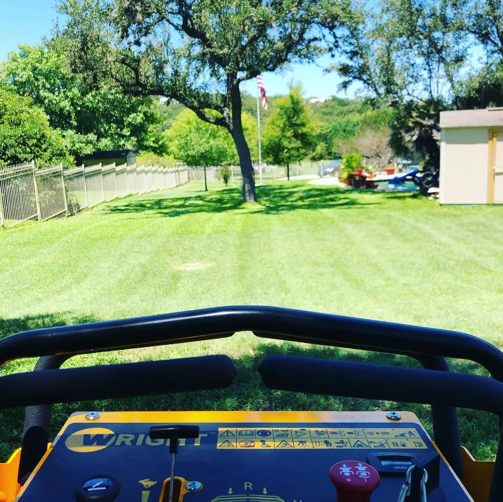 Local yard cleanup service experts serving San Antonio, TX - SimpleScaping