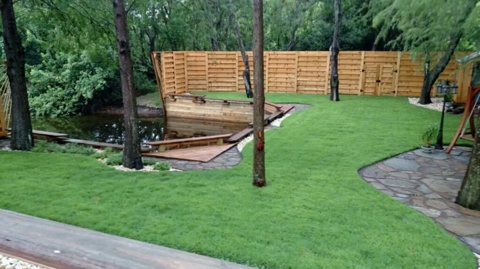 Top-rated lawn mowing service experts serving Tarpon Springs, FL - Simplicity Landcare Solutions