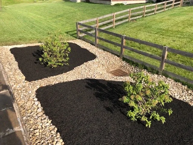 Affordable garden landscaping experts serving Middletown, OH - Simplicity Lawn and Landscaping