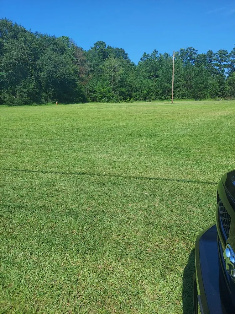 Affordable garden landscaping in Columbia, SC - Simply Cut Lawn Care