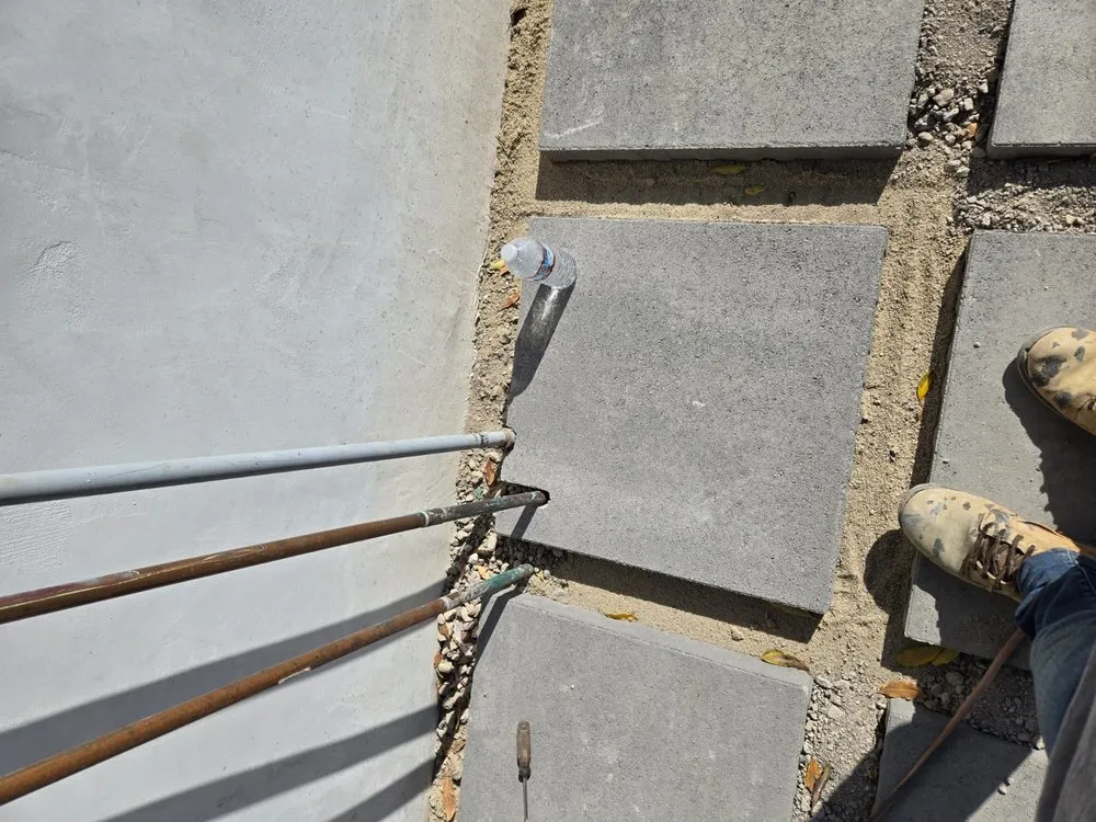 Local yard maintenance for residential properties across Chatsworth, CA - Simply Green