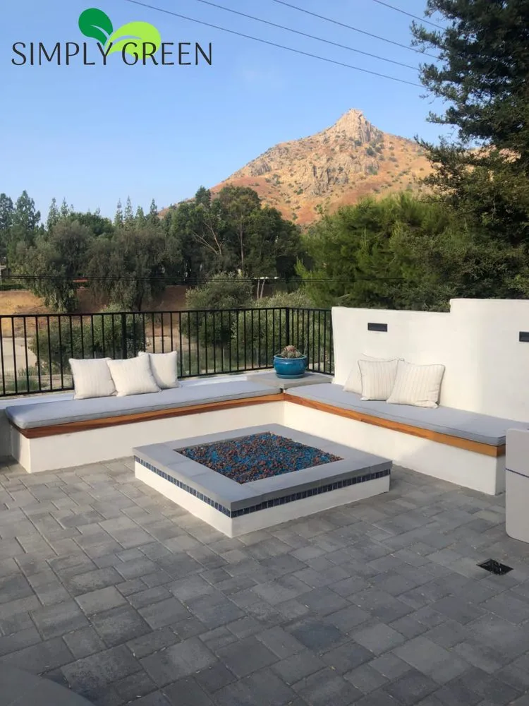 Trusted lawn mowing service experts serving Chatsworth, CA - Simply Green