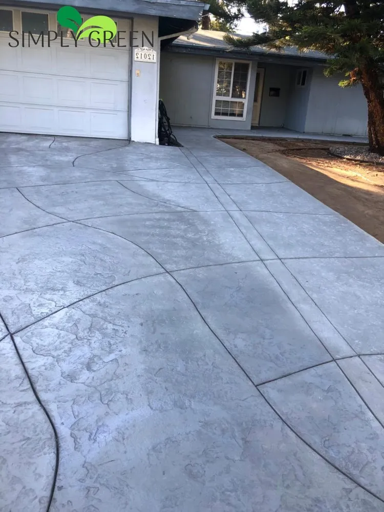 Professional outdoor landscaping in Chatsworth, CA by Simply Green