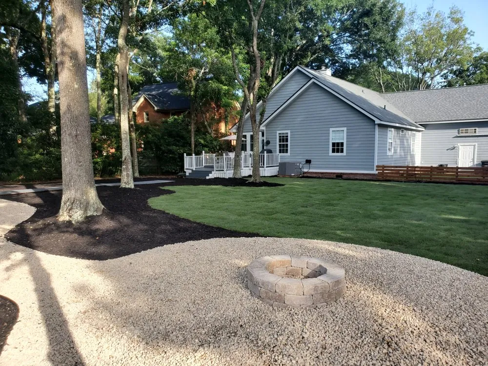 Top-rated yard cleanup service in Mount Pleasant, SC by Simply Green Landscaping