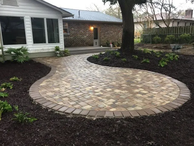 Top-rated lawn mowing service in Mount Pleasant, SC by Simply Green Landscaping