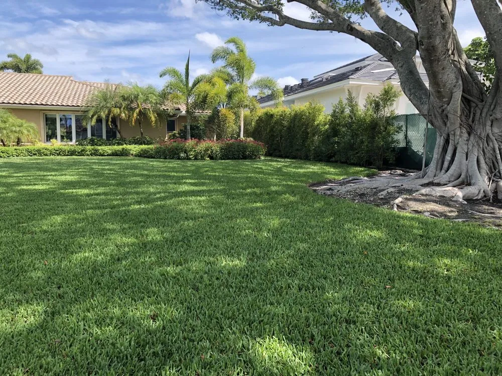 Local outdoor landscaping for homes in Fort Myers, FL by Simply Lawn Maintenance