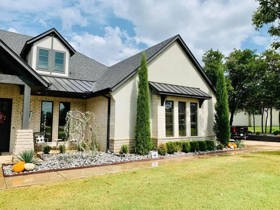 Reliable outdoor landscaping in Edmond, OK by Simply Scapes