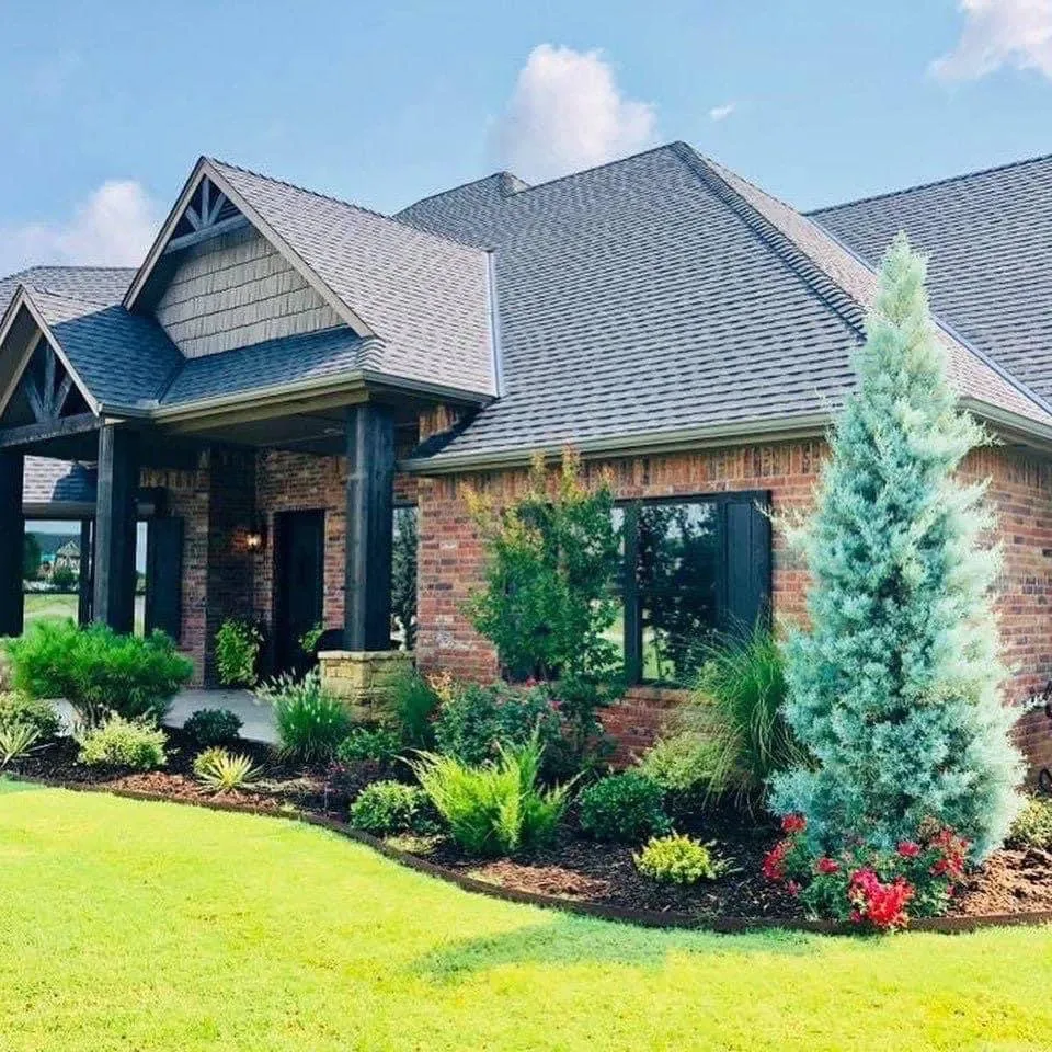 Expert yard maintenance for homes in Edmond, OK by Simply Scapes