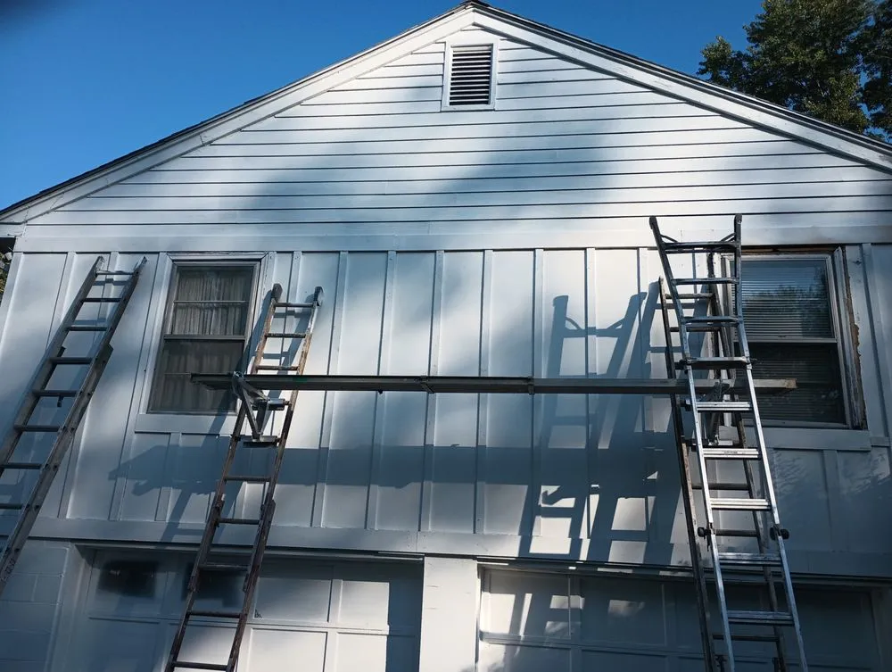 Top-rated yard maintenance for year-round maintenance across Kansas City, MO - Simply The Best Construction