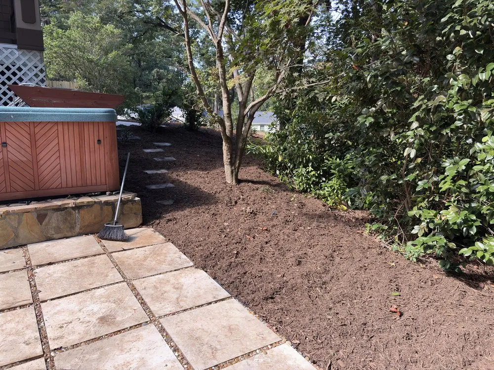 Top-rated lawn care service for year-round maintenance in Westminster, SC by Simpson landscape and lawn care