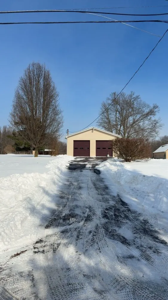Local yard cleanup service experts serving Russellville, OH - Simpson Property Maintenance