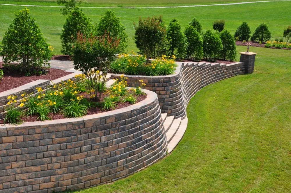 Expert lawn care service experts serving Dewitt, MI - SimTech Outdoor Solutions
