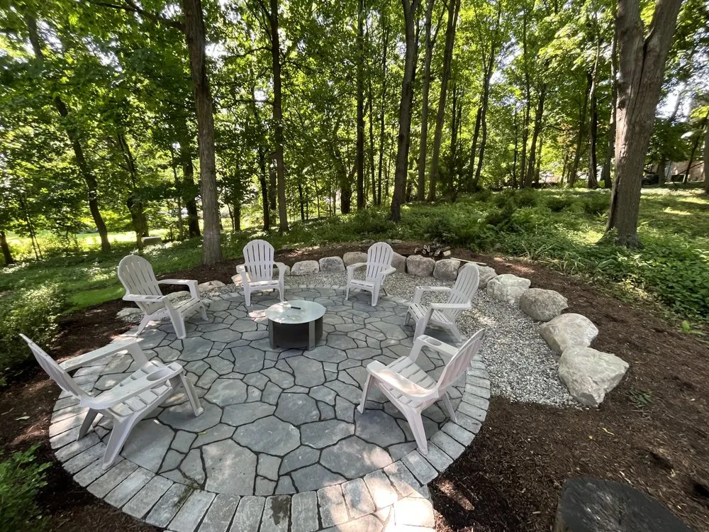 Top-rated lawn mowing service experts serving Shelby Township, MI - Sinacori Landscaping