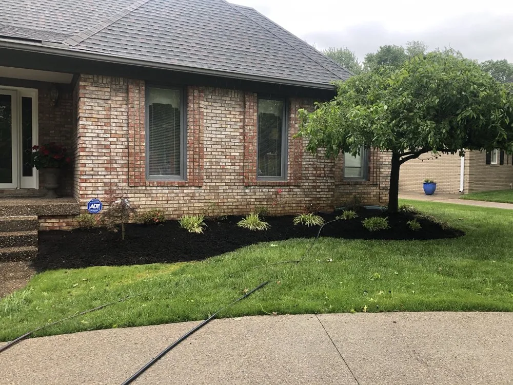 Reliable outdoor landscaping for residential properties in Louisville, KY by Sinai lawn care