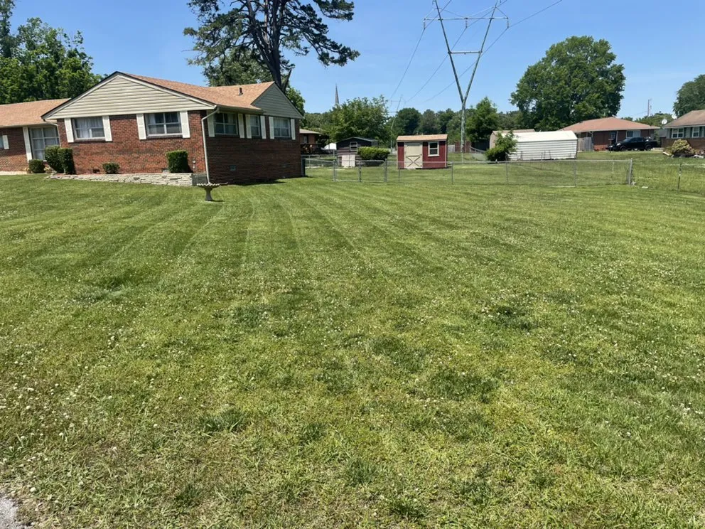 Trusted lawn care service in Chattanooga, TN - Sincerely Your’s Lawncare