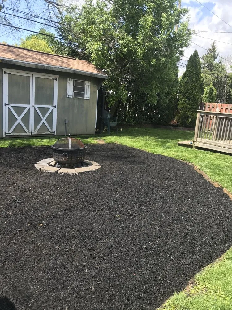Expert landscaping services in Holmes, PA - Sinex Landscaping