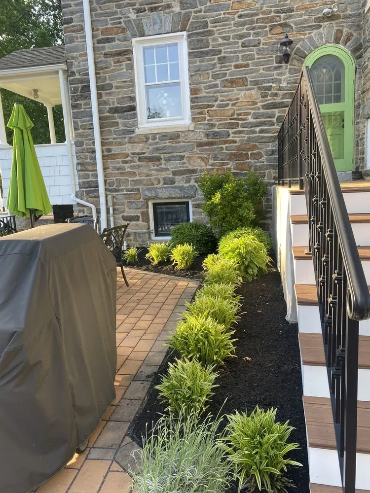 Affordable lawn mowing service in Holmes, PA by Sinex Landscaping