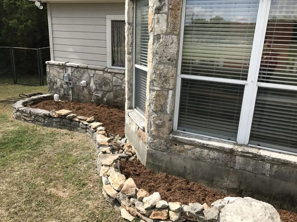 Professional residential landscaping in Bulverde, TX - Singer Services