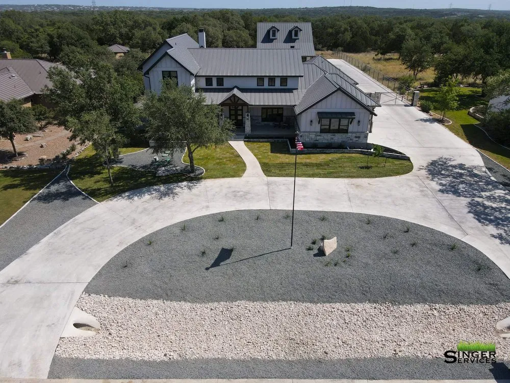 Expert lawn care service in Bulverde, TX - Singer Services