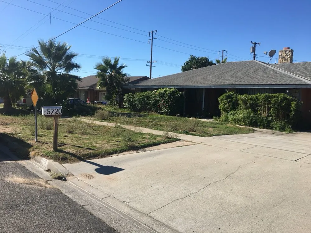 Custom garden landscaping in Corona, CA by Singh's landscaping inc