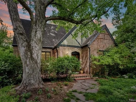 Local yard maintenance experts serving Aurora, CO - Singing Hills Landscape