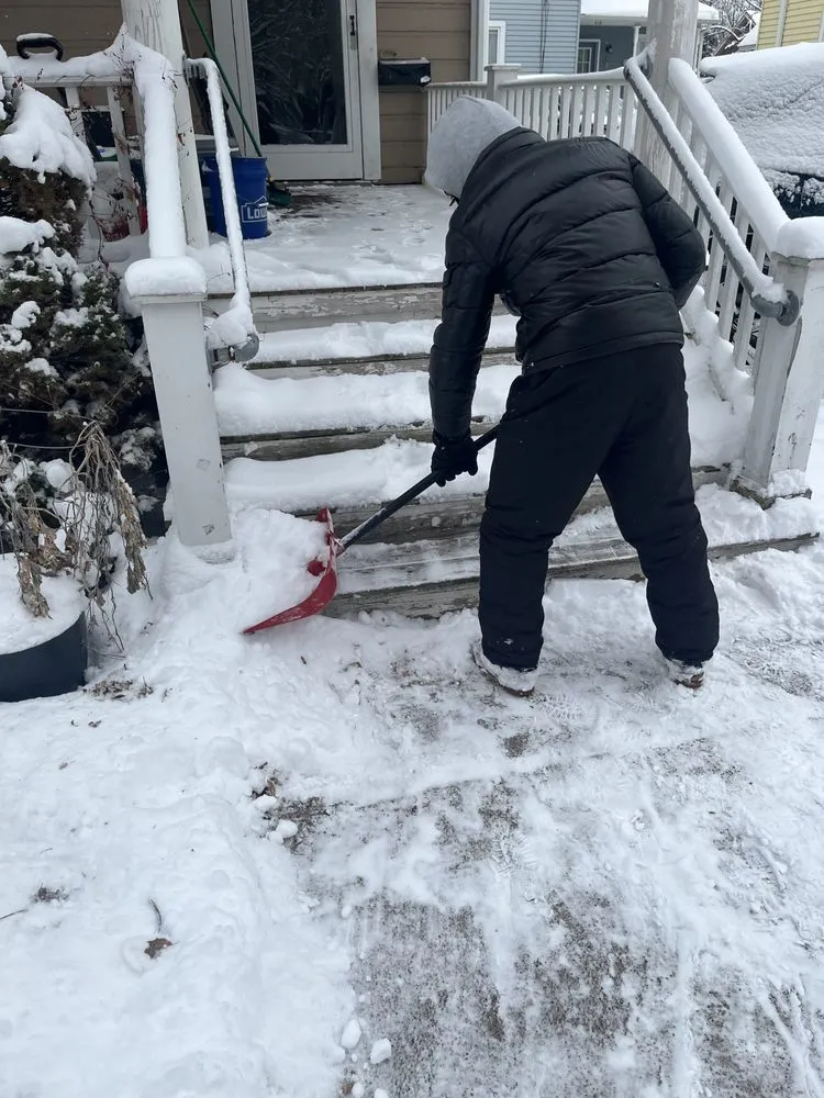 Reliable garden landscaping in Kalamazoo, MI by Singleton & Sons Landscaping & More