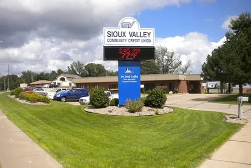 Reliable lawn mowing service for residential properties in Sergeant Bluff, IA by Sioux City Sprinkler