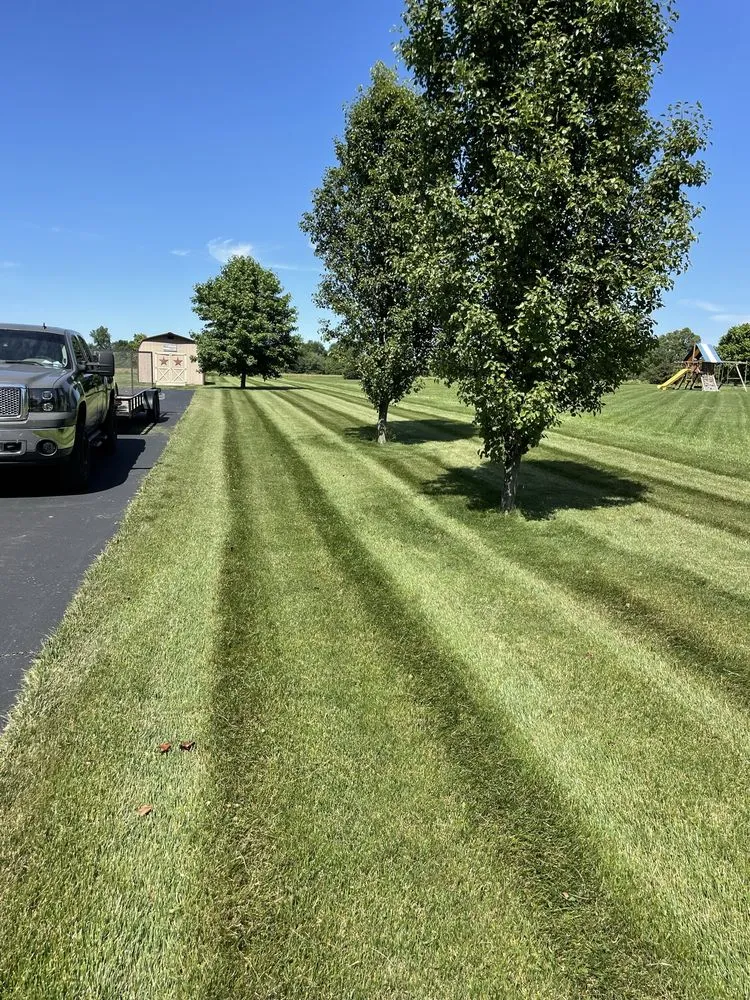 Reliable yard cleanup service in Blanchester, OH - Sip City Lawnscapes