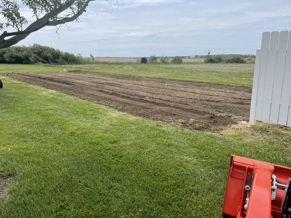 Custom landscape installation experts serving Blanchester, OH - Sip City Lawnscapes