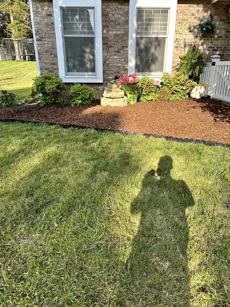 Custom landscaping services experts serving Charlotte, NC - Sipe's Sights Premium Landscaping