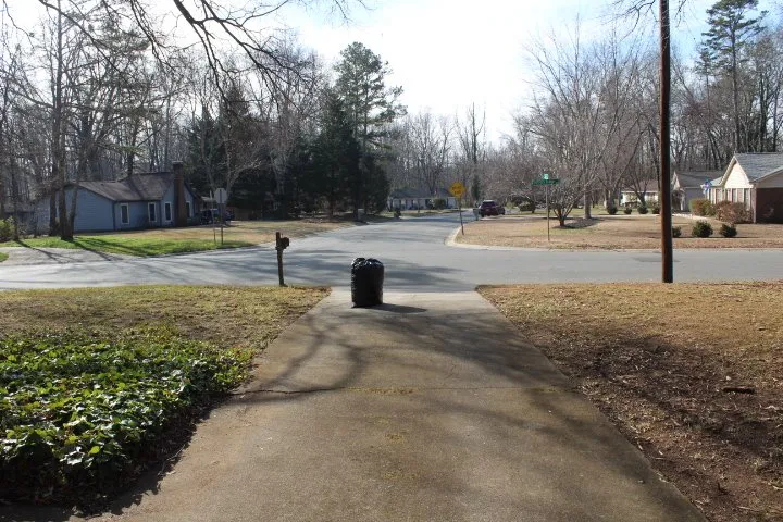 Professional lawn mowing service experts serving Charlotte, NC - Sipe's Sights Premium Landscaping