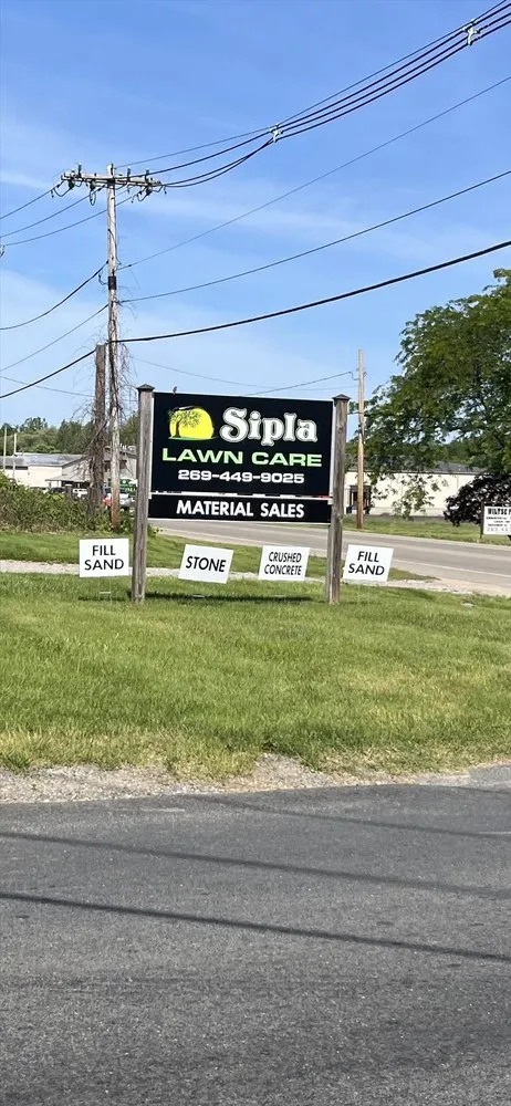 Trusted residential landscaping for beautiful yards in Watervliet, MI by Sipla Landscape Company