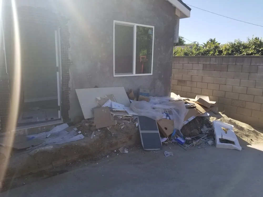 Affordable yard maintenance with custom design in Canoga Park, CA by Sire Energy Construction