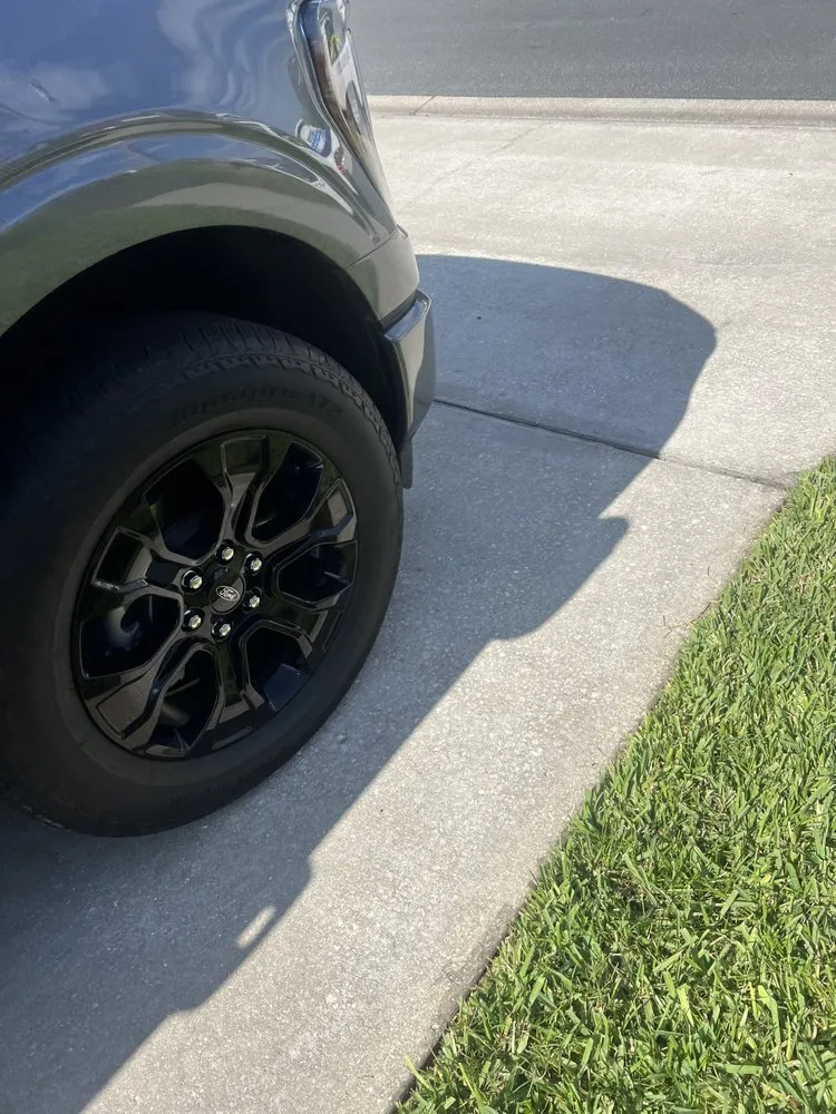 Professional landscaping services in Palmetto, FL - Sir’s Services