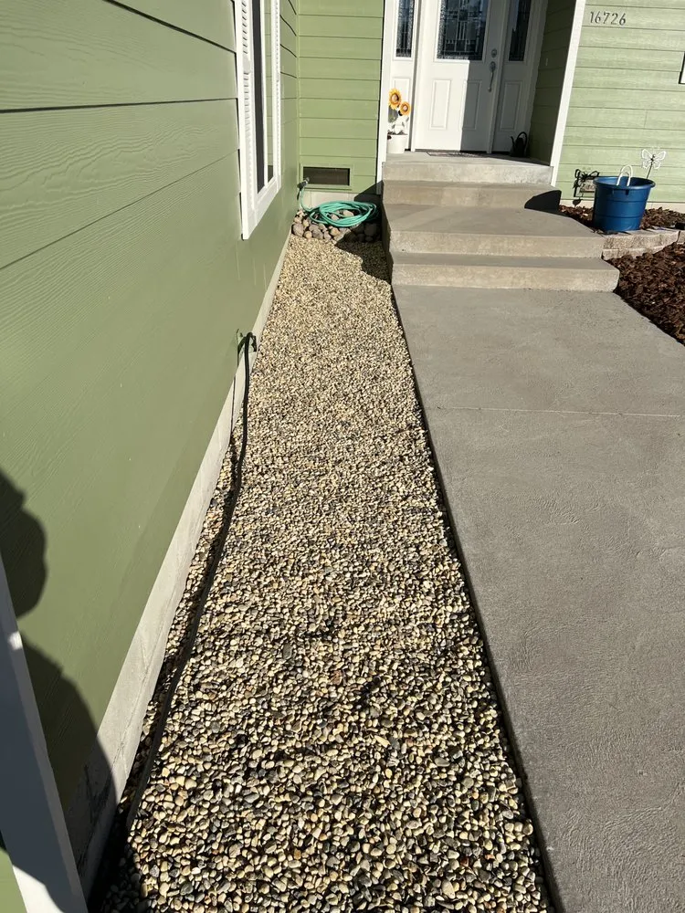 Reliable lawn mowing service for residential properties in Weed, CA by Siskiyou Maintenance