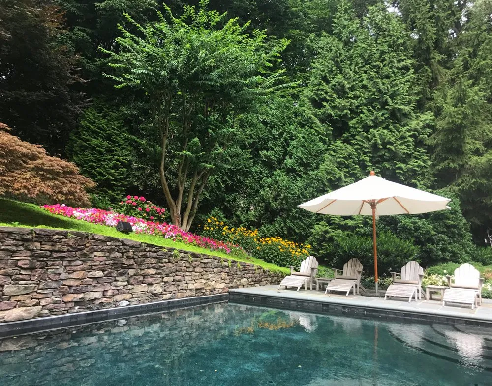 Top-rated yard cleanup service with custom design across Great Falls, VA - Sisson Landscapes