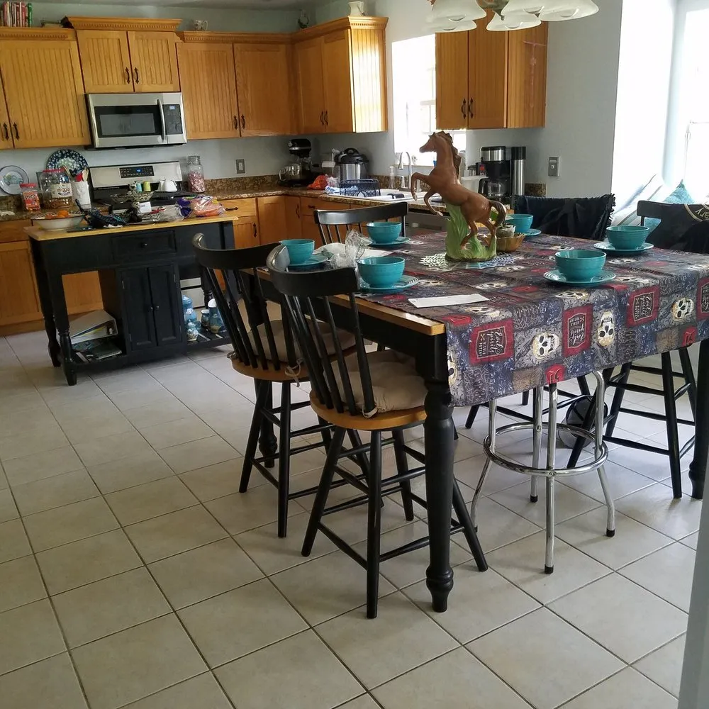 Affordable lawn mowing service in Spring Hill, FL - Sissy's Cleaning Service